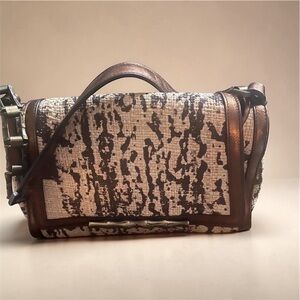 Blaine Turner Textured Brown and Cream